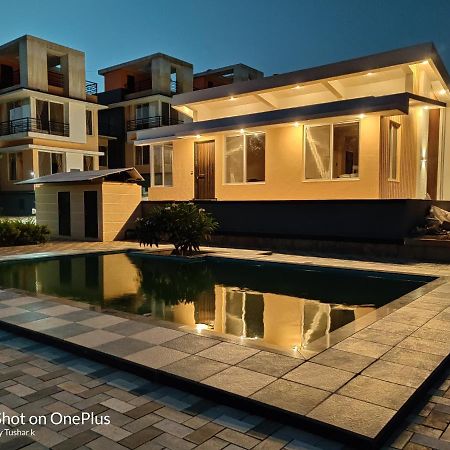 Royal Meadows Igatpuri 2Bhk Poolside Villa Kültér fotó