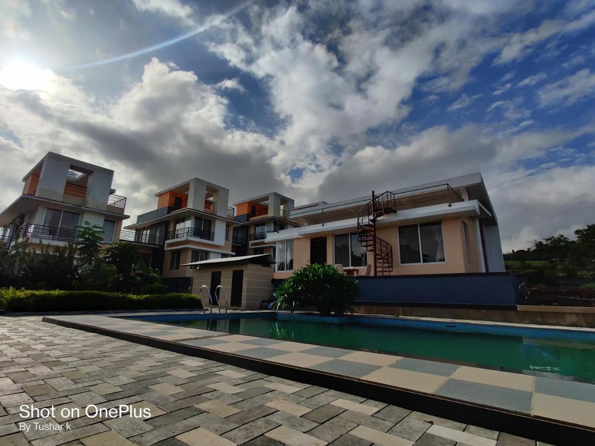 Royal Meadows Igatpuri 2Bhk Poolside Villa Kültér fotó