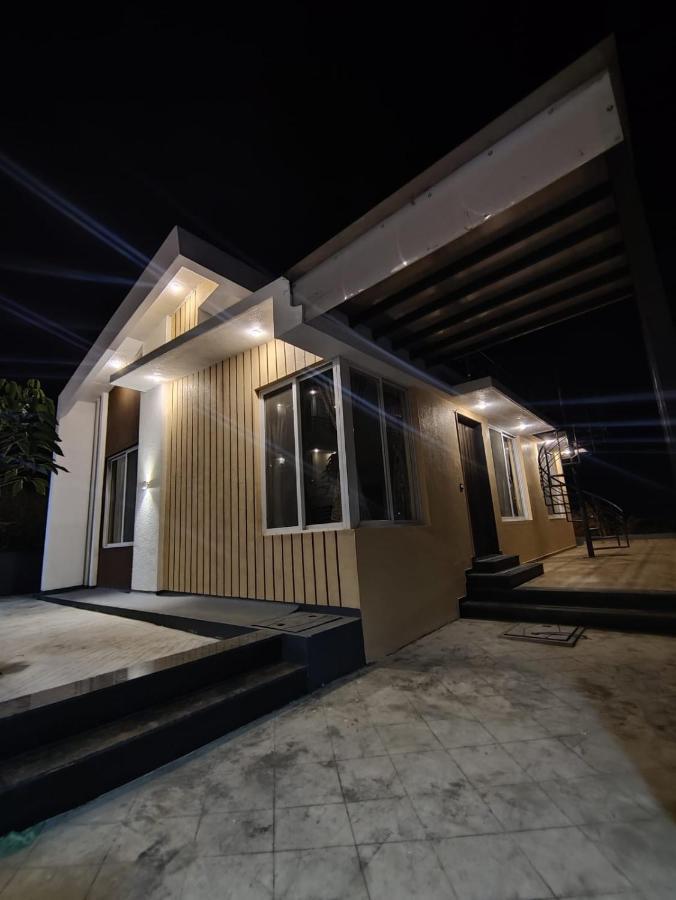 Royal Meadows Igatpuri 2Bhk Poolside Villa Kültér fotó